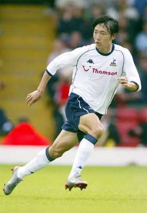 介绍一下足球运动员曲波,那些年的中国明星