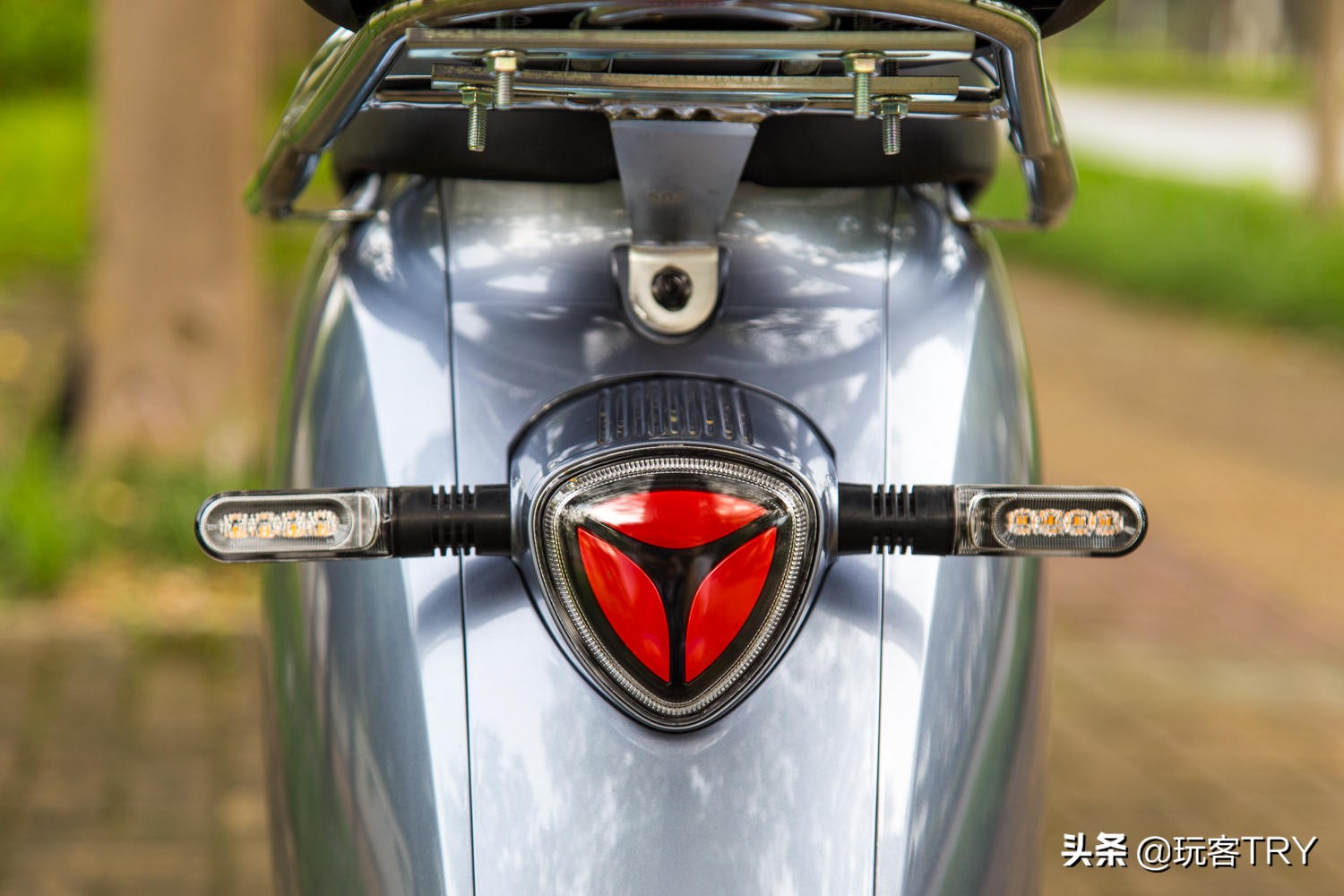 预算3000跑100km的雅迪,预算1000多电动车百公里续航