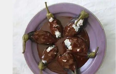 草莓饺子黑暗料理,乌冬面和彩虹饺子