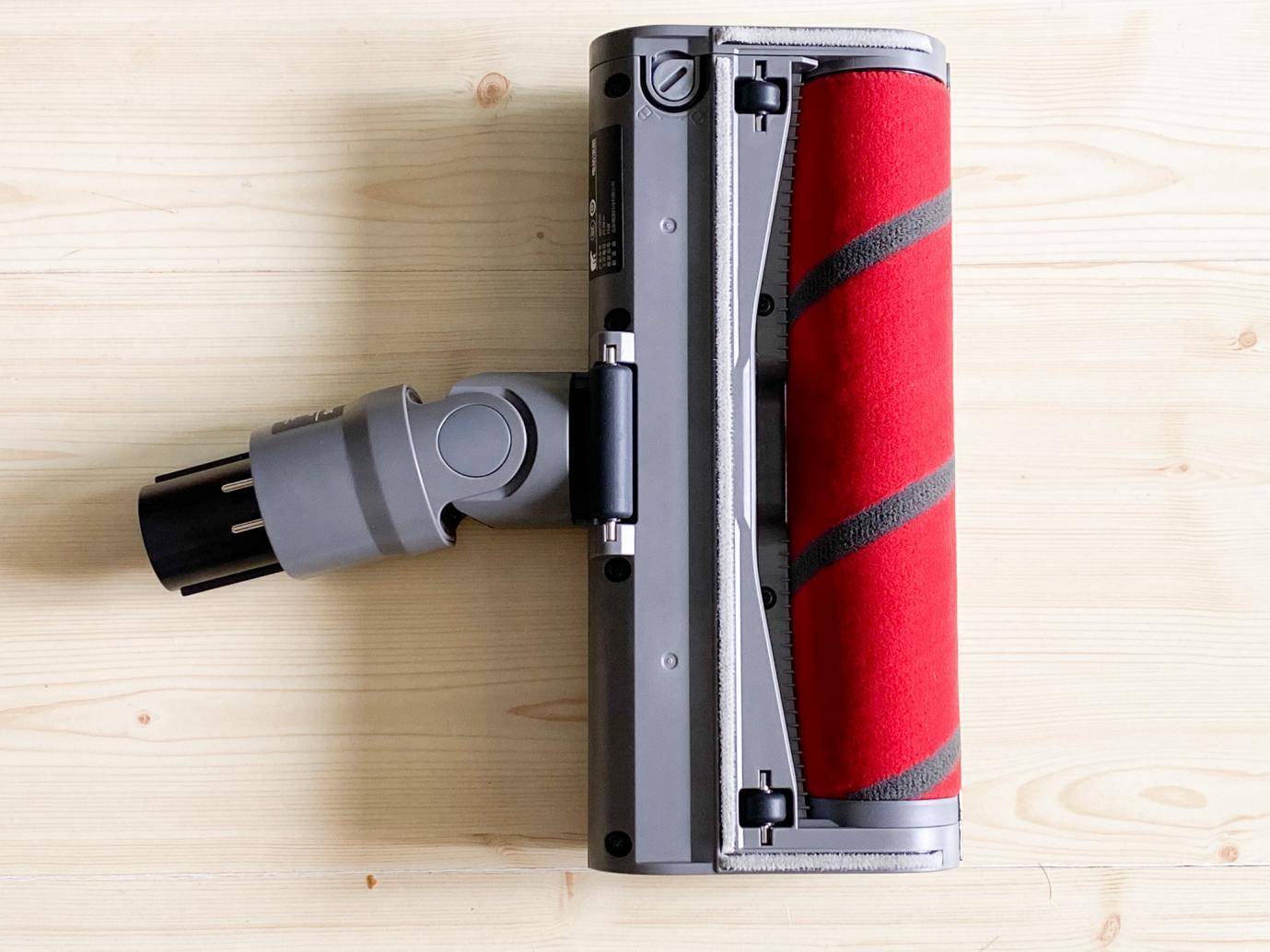 一人轻松扫全屋,娇小女生最爱用?顺造轻量手持吸尘器L1体验