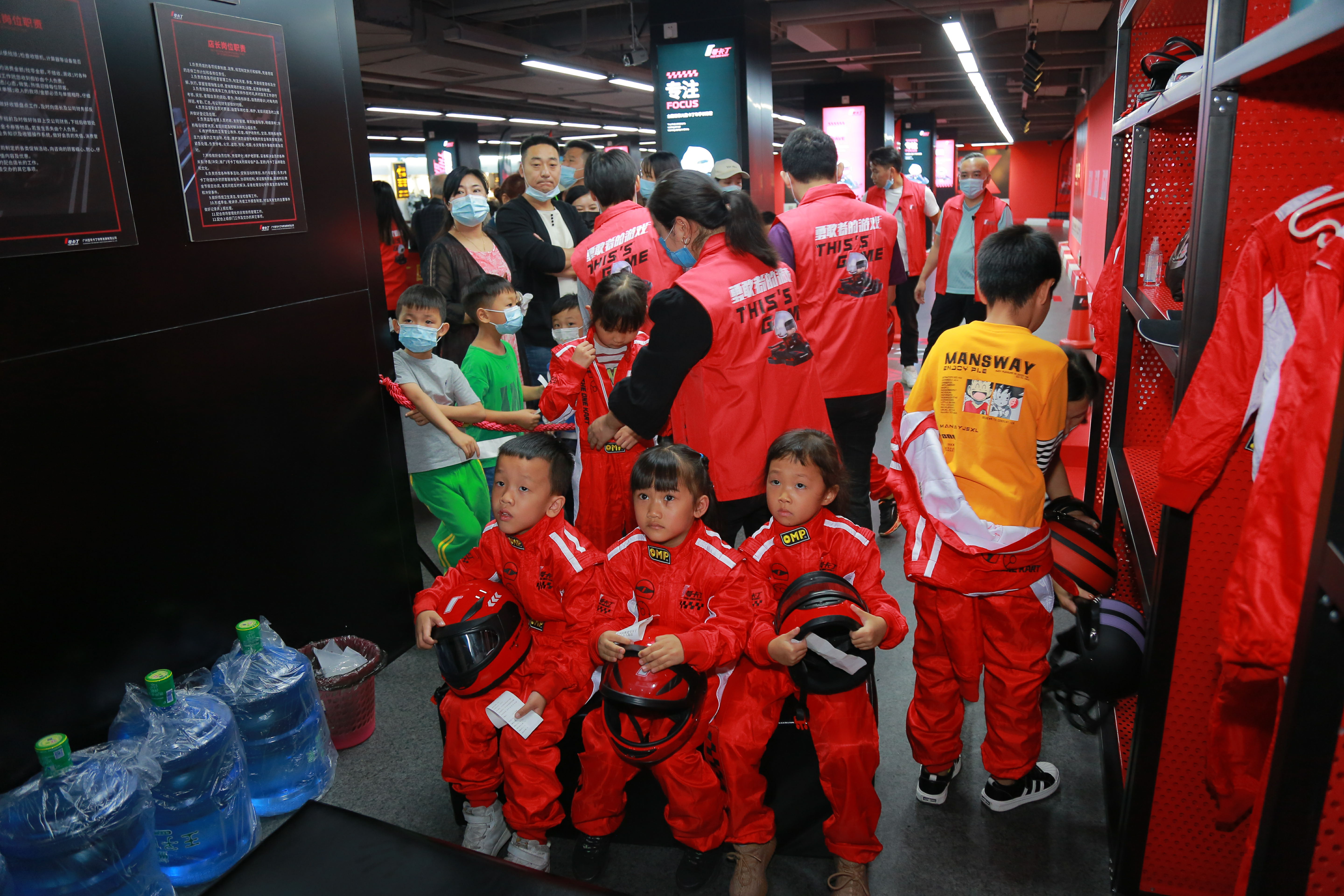 室内卡丁车和室外卡丁车的区别,室内卡丁车多种项目