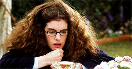 羊毛卷怎么烫头好看,今年流行烫头羊毛卷