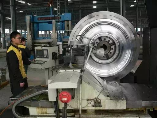 模具行业有没有前途,模具行业还有前途吗