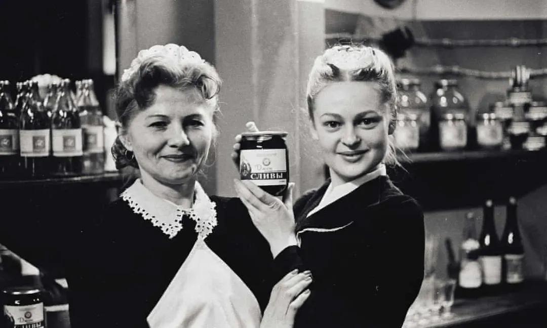 它是改变影史的神作，还是惨无人道的*行暴**？