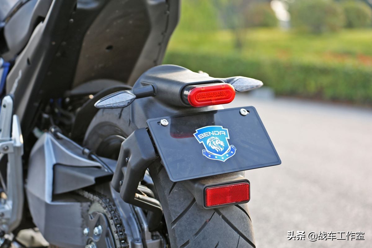 奔达阿修罗400cc街车曝光,奔达阿修罗400评测视频