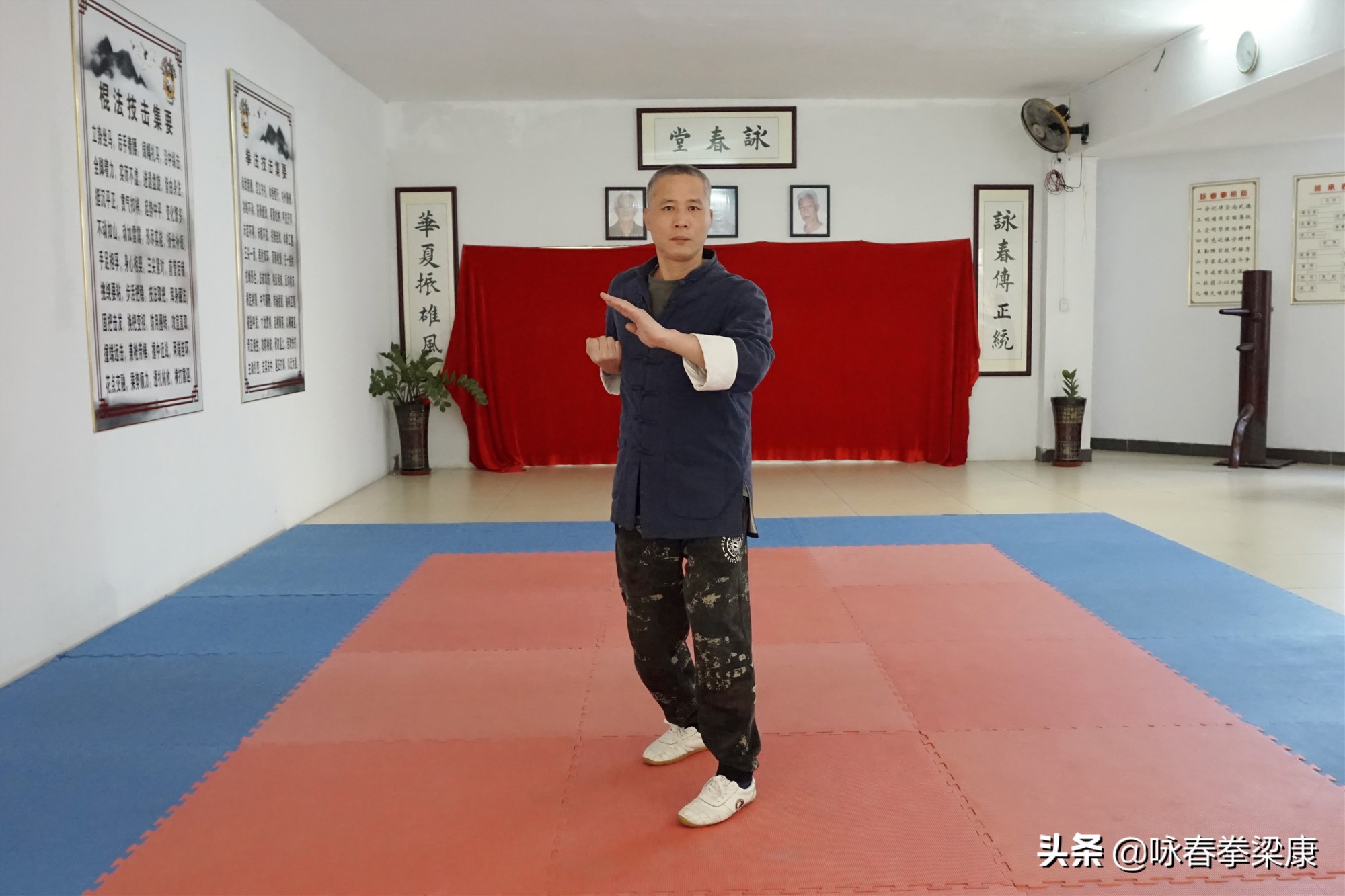 学咏春武术基本功,学武术要练习哪些基本功