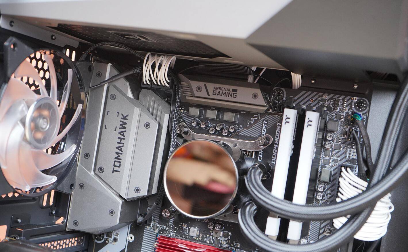 分体式水冷和一体式水冷对比测试,分体式水冷和一体式水冷哪种好些