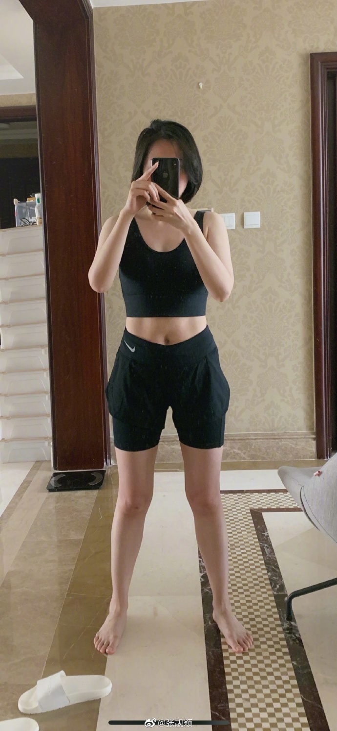 张靓颖最新短发发型,张靓颖短发完整版歌曲