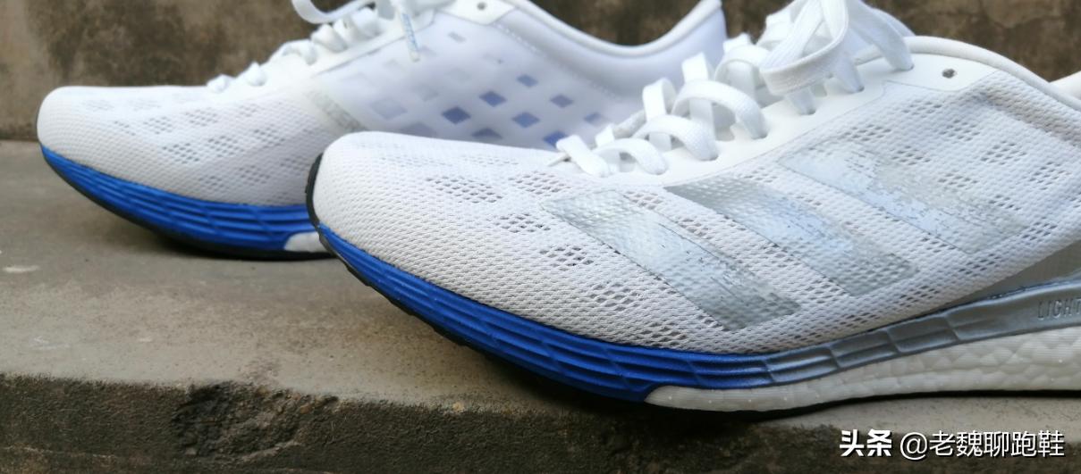 浠庨樋杩揪鏂埌moncler,闃胯开杈炬柉鍜屼簹鐟熷＋璺戞