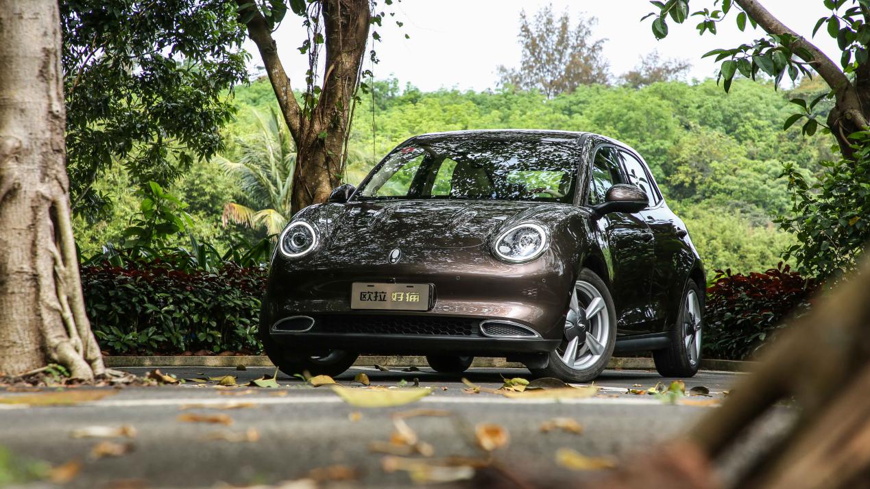 23款欧拉好猫顶配豪华版试驾,欧拉好猫经济实惠首选车型