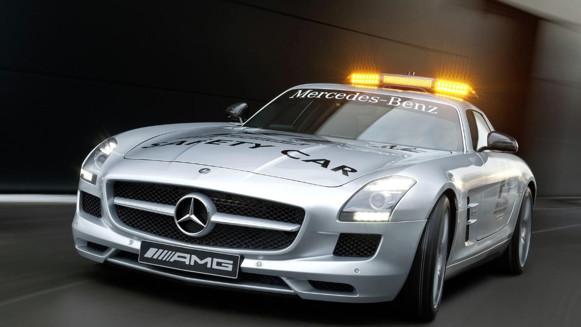 巅峰极速奔驰slsamg值得养么,鸥翼门的绝唱奔驰slsamg