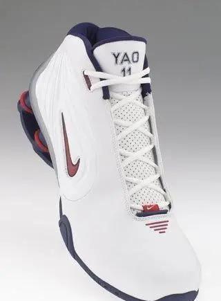 姚明拒绝的耐克天价合同,耐克给姚明的报价是多少