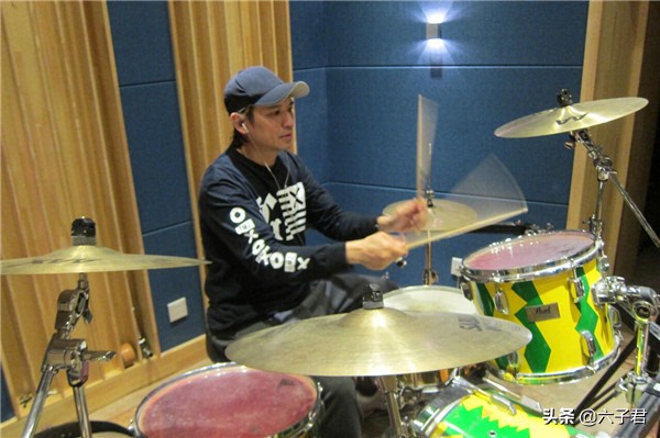 beyond叶世荣现状,beyond叶世荣年轻时照片