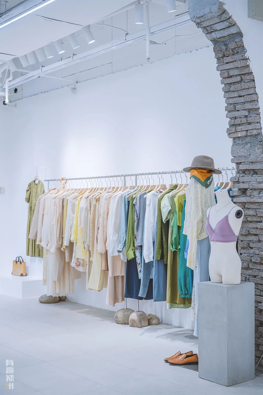 逛完买手店,我就是郑州最潮流的仔