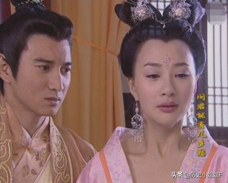 她14岁入宫嫁给姐夫，18岁成皇后，28岁却因太美而被他人强幸