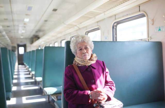 中国目前最便宜的火车，0.5元坐25分钟，里程约20公里！