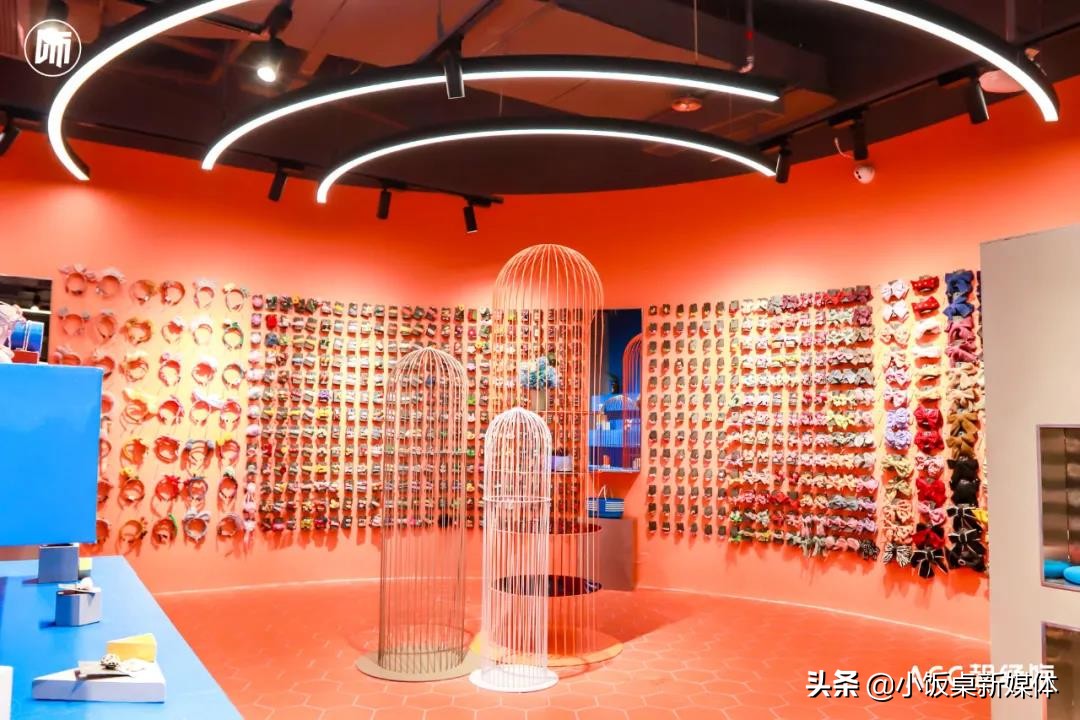 获投近亿美元，它从“ZARA”模式切入，要做中国饰品界第一品牌