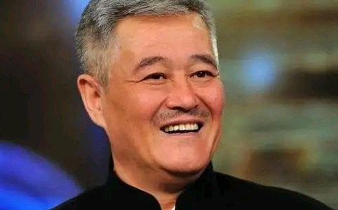 赵本山买私人飞机被罚款多少,赵本山小品卖飞机