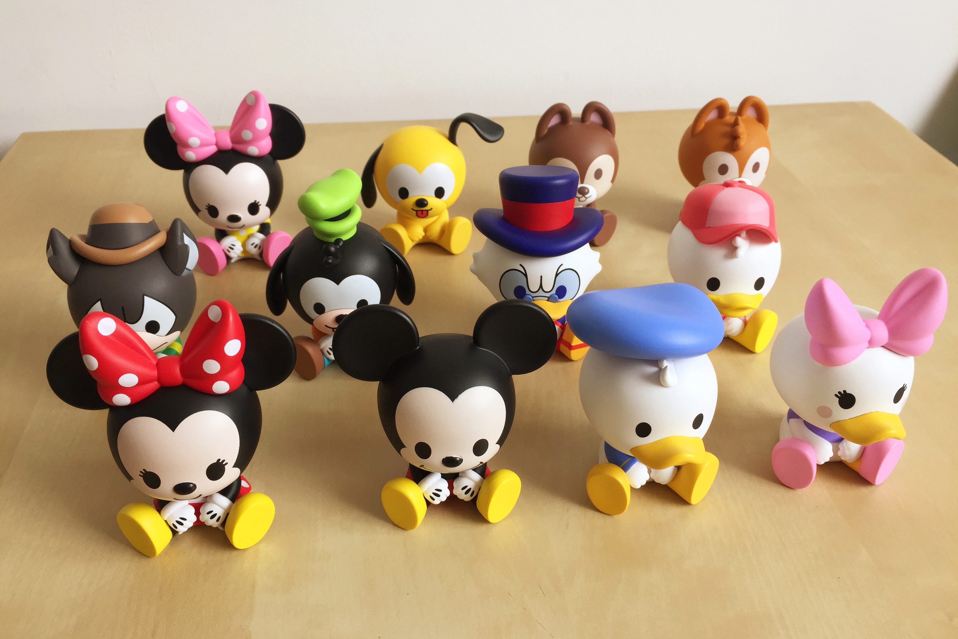 迪士尼米奇爬墙玩具盲盒,迪士尼米奇有趣的玩具