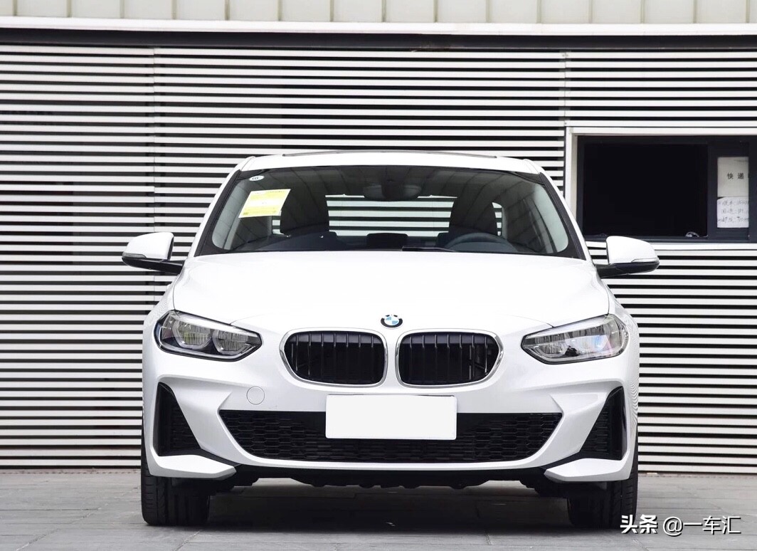 宝马120i领先,宝马120i值不值得购买2023