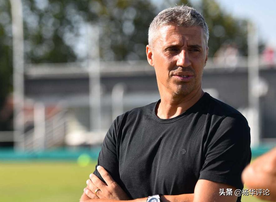 克雷斯波满头白发,克雷斯波个人介绍视频