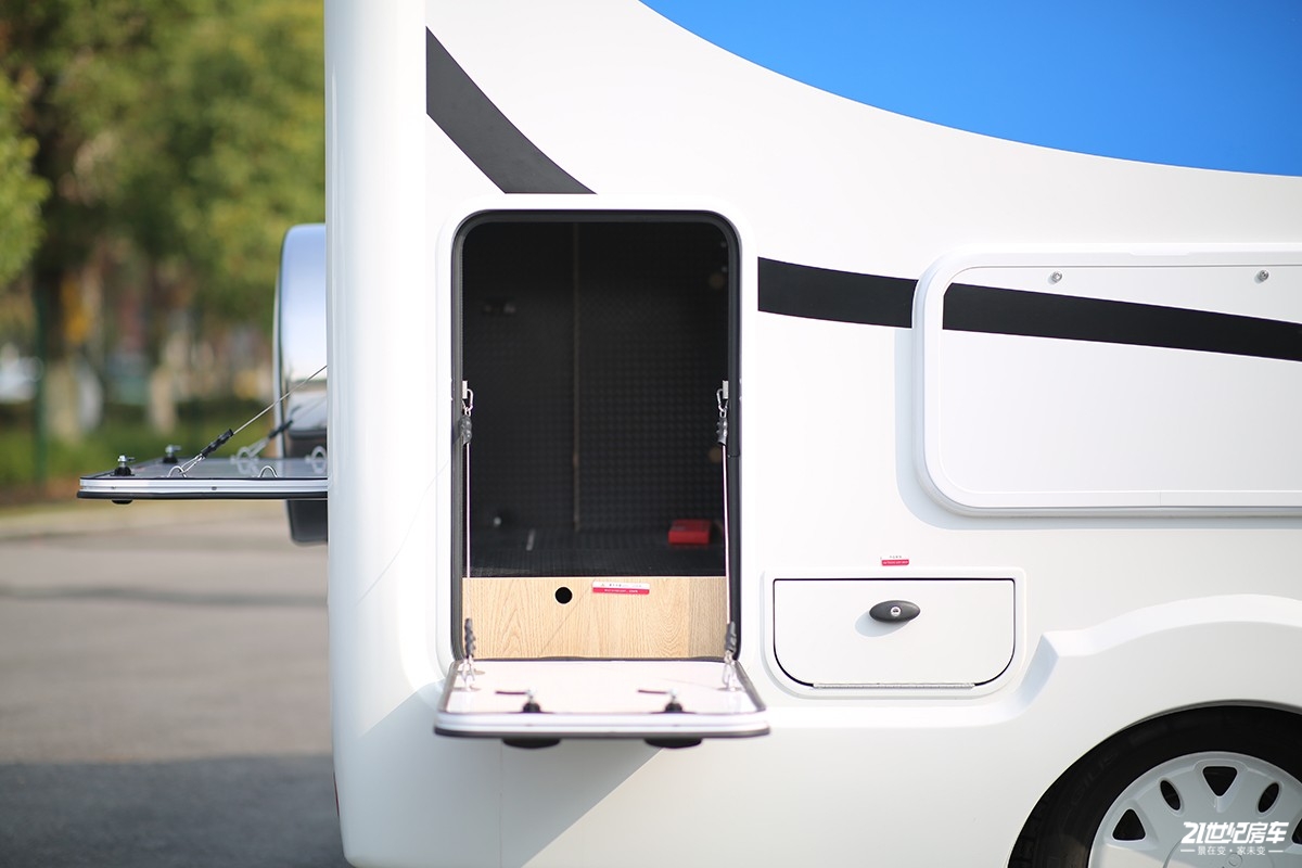 定价超百万的国产车,戴德e途promax房车228万