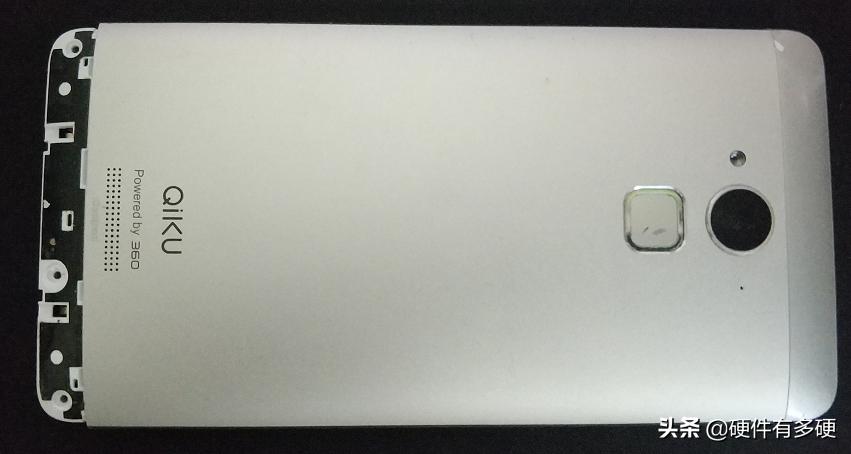 手机进水后没有声音怎么快速解决,手机进水黑屏的恢复方法vivo