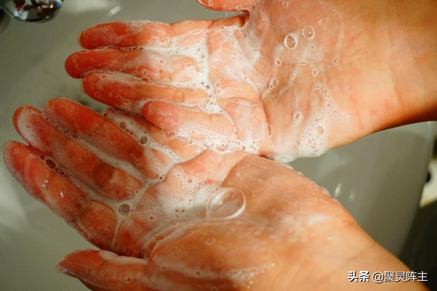 洗发水推荐控油蓬松去头皮屑男生,男士洗发水排行榜第一名去屑止痒