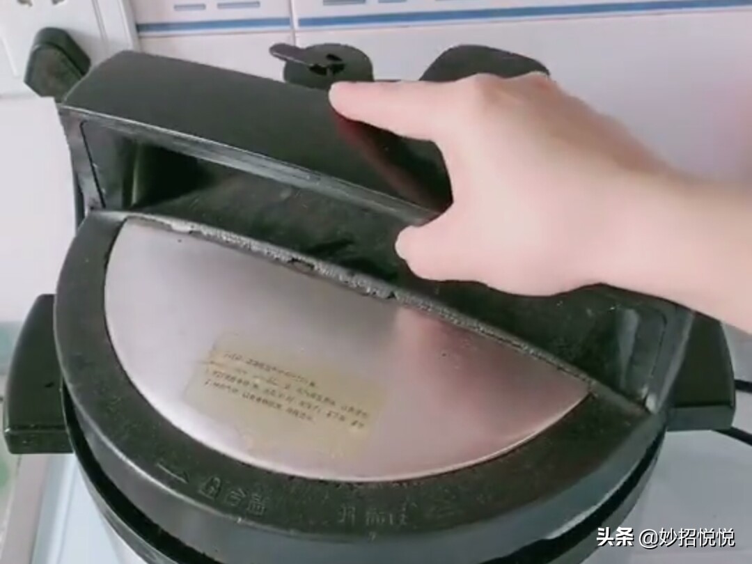 高压锅蒸格教学视频,高压锅买带蒸格还是不带蒸格好