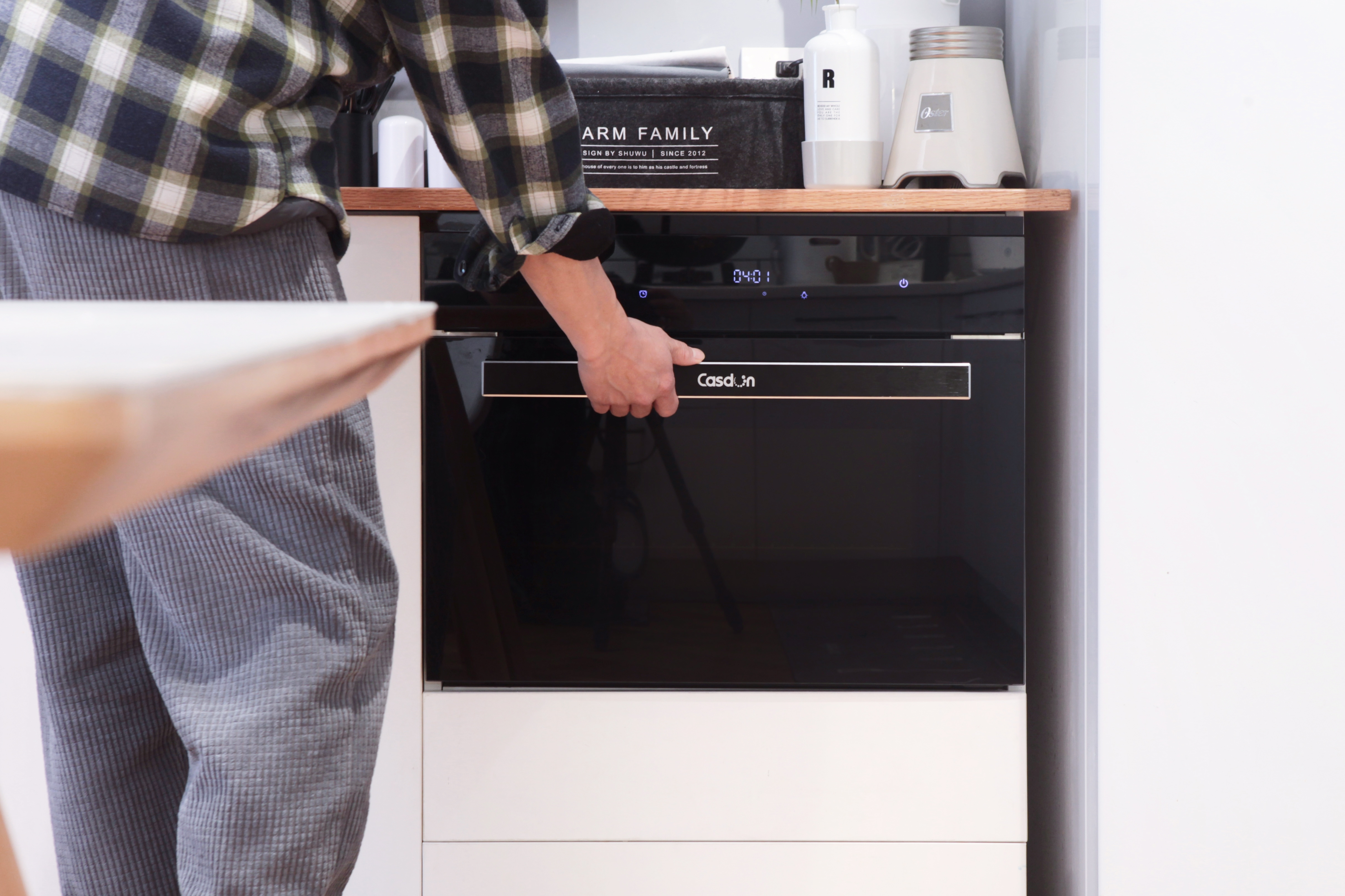 老板蒸烤一体机cq972x和976的区别,微蒸烤一体机和蒸烤一体机哪个好