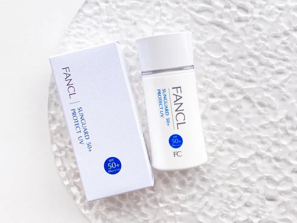 香蒲丽防晒霜防晒黑,美康粉黛防晒霜防晒黑