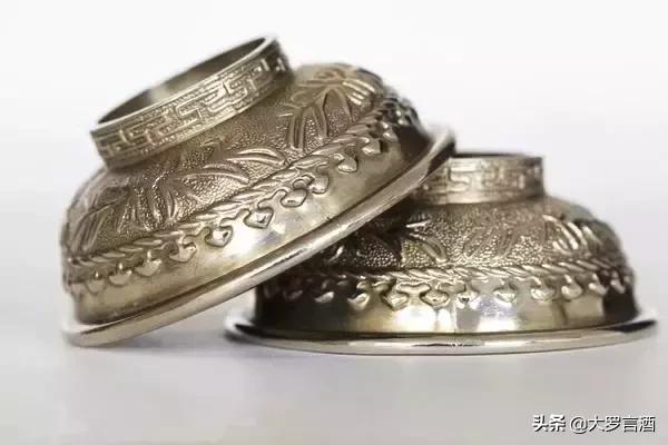 古老的祭祀与迎客的“下马酒”