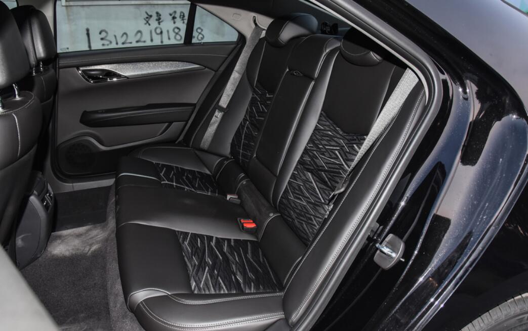 最值得入手的后驱性能车,20多万后驱豪华动力强