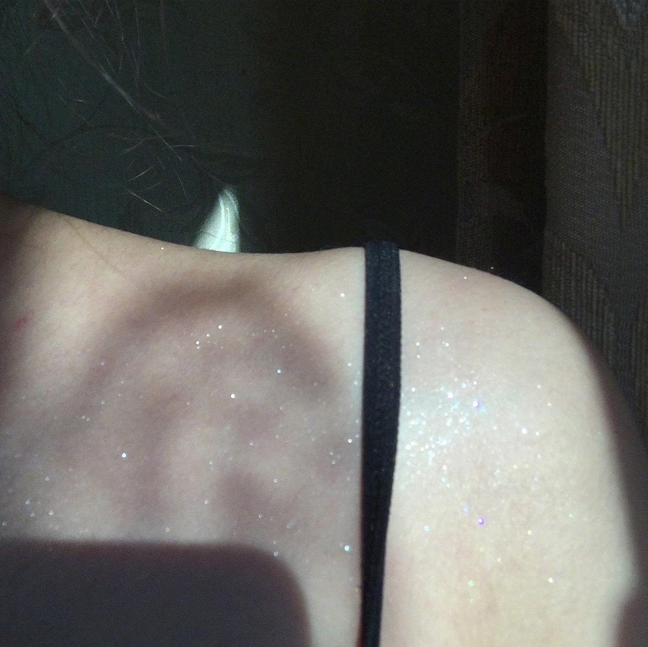 光白脸有什么用！身体白嫩闪才是斩男的终极奥义！