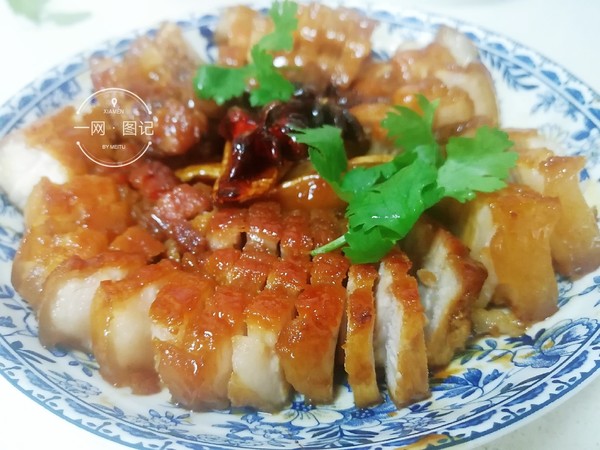 五花肉上五花下五花有什么区别,五花肉分上五花和下五花哪个好