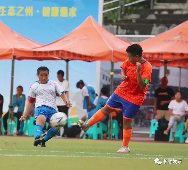 铿锵玫瑰精彩绽放自贡女足获亚军,铿锵玫瑰中国女足夺冠精彩视频