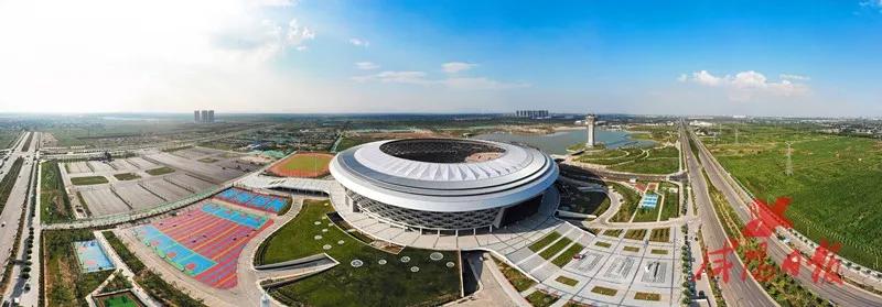 忆往昔岁月峥嵘看今朝风韵犹存,忆往昔岁月峥嵘看今朝成就辉煌