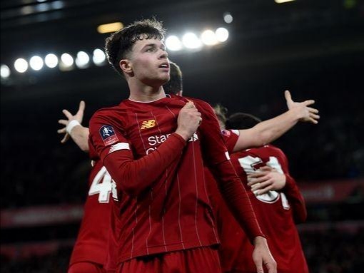 足球捉妖记曼城,利物浦威廉斯后卫