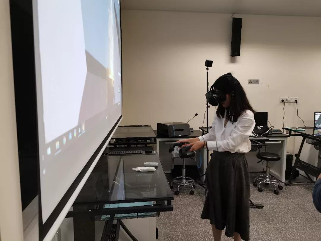 虚拟仿真实验虚实结合,虚实结合实训教学模式