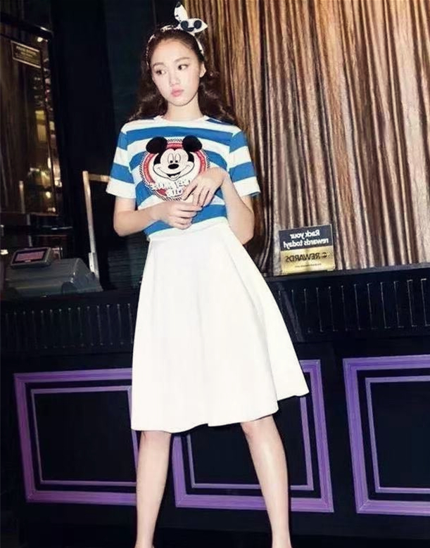 减龄必备的卡通t恤,可爱俏皮的t恤