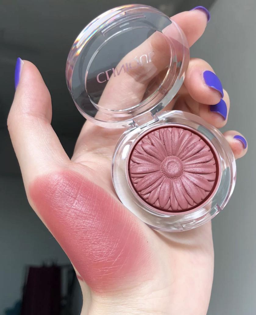 倩碧小雏菊腮红和nars腮红对比,倩碧有和nars同色系的腮红吗