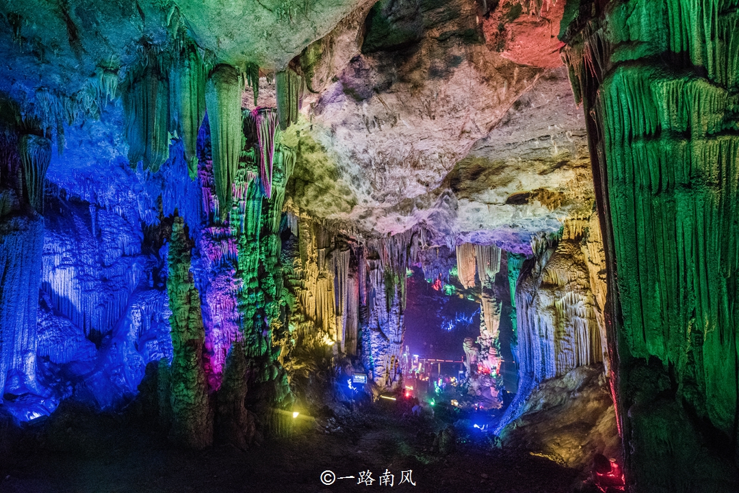 广西大新龙宫仙境视频,广西大新最大的山洞