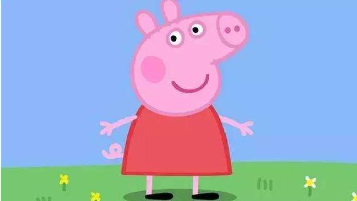 哪位足球球星纹了小猪佩奇,小猪佩奇满背纹身图