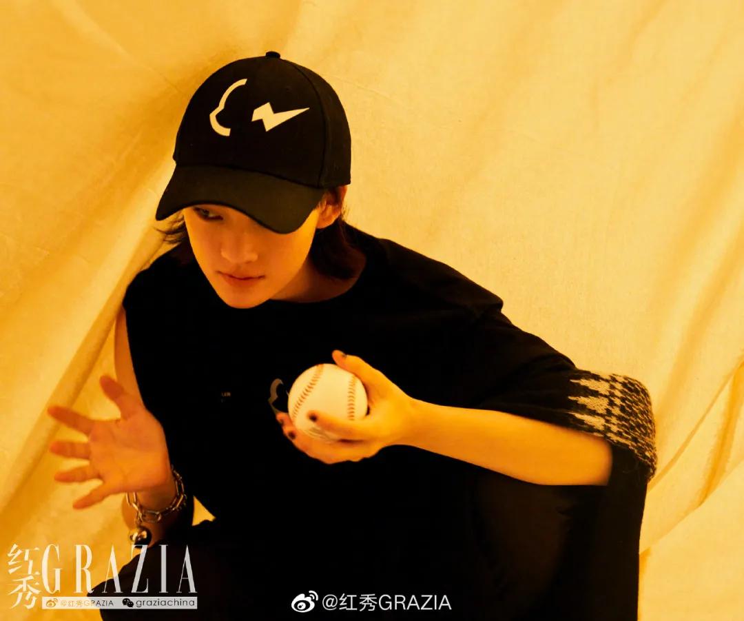 00后球员美图,00后高颜值照片