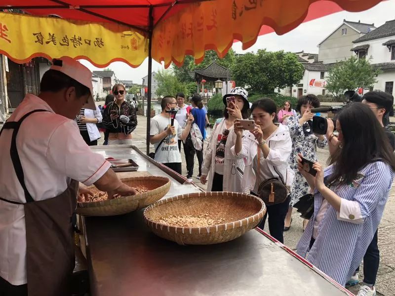 践行四力记者节,践行四力新闻宣传演讲