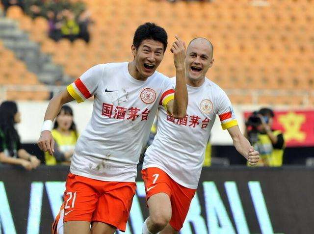 足球于海罗本,于海退役再见中国罗本