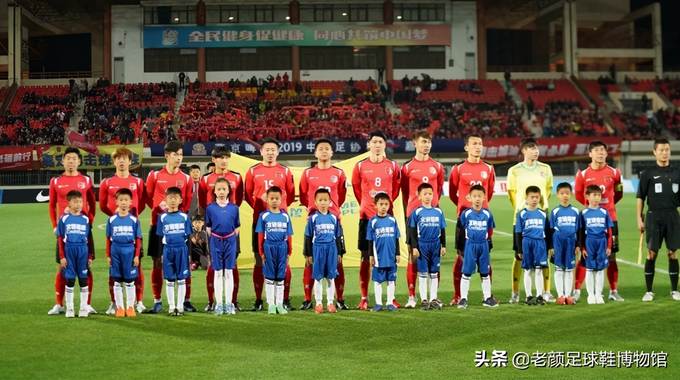 昆山草根足球队,中国足球联赛昆山