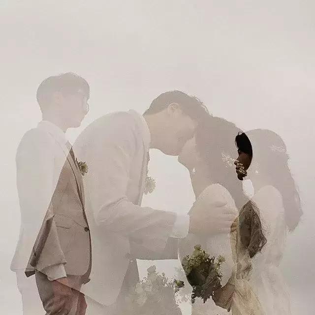 婚纱照就该这样拍才有大片的感觉,婚纱照小众风格这样拍也好看