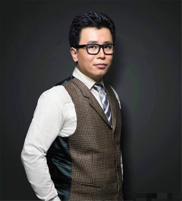 辰东和唐家三少哪个先写小说,唐家三少和辰东谁的书好