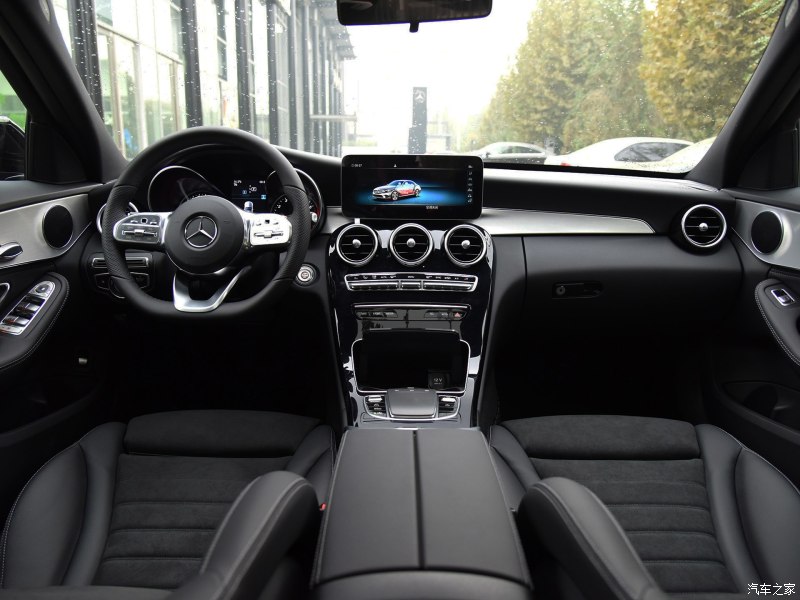 奔驰coupec260,奔驰c260前盖怎么打开